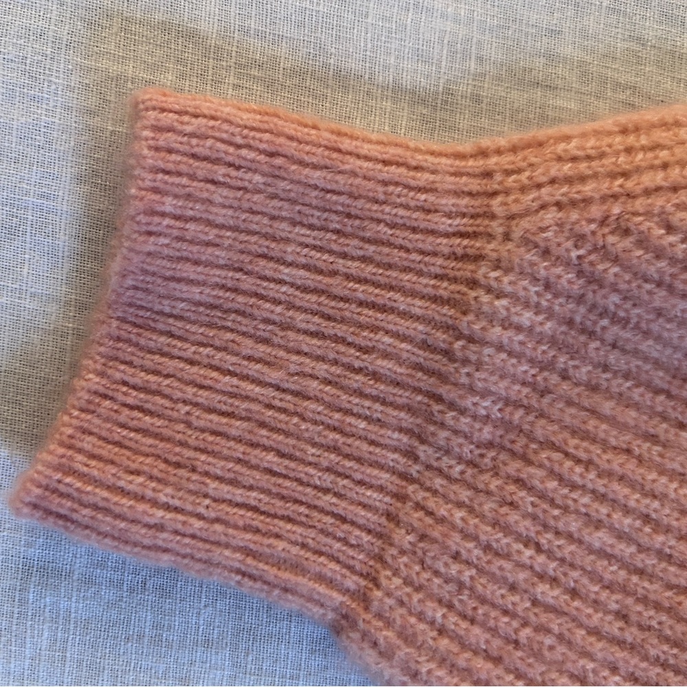 Wool sweater - Picture 7 of 12